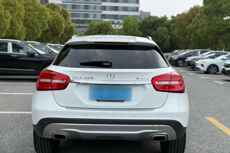 Used Mercedes-Benz GLA 2015 GLA 220 4MATIC Fashion Model
