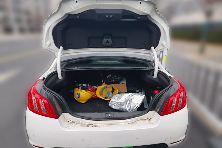 Used Peugeot 508 2012 2.0L Automatic Sunroof Classic Edition Trunk