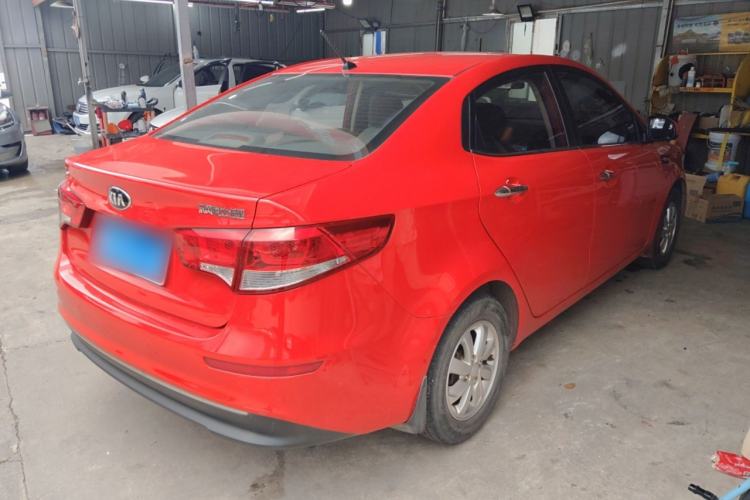 Used Kia K2 2015 Sedan 1.4L MT GLS