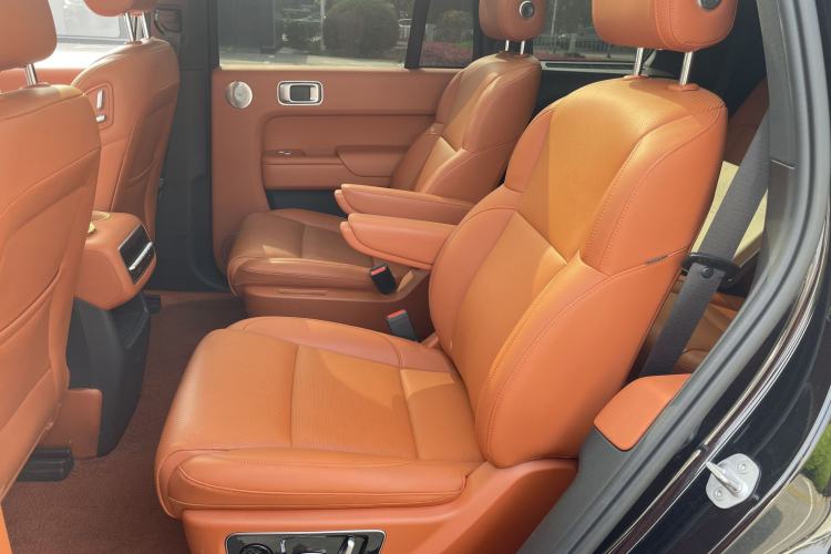 Used Li Auto L8 2023 Pro Model Interior 3