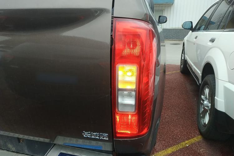 Used Great Wall Poer 2019 2.0T Commercial Version Automatic Gasoline Two-Wheel Drive Elite Trim with Long Bed – GW4C20B Right Rear Taillight