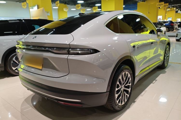 Used Nio EC6 2023 75 kWh