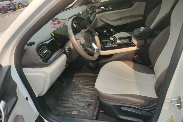 Used BYD Qin PLUS 2024 HONOR Edition DM-i 55KM Leading Model Left Front Seat