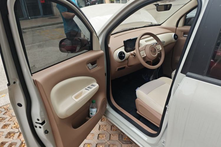 Used Wuling Hongguang MINIEV 2025 Four-Door Version Advanced Edition
