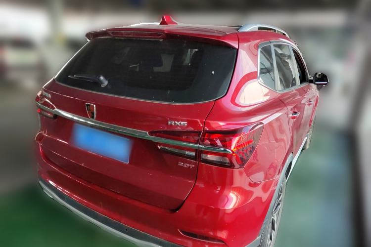 Used Roewe RX5 2016 20T Two-Wheel Drive Automatic Internet Smart Edition
