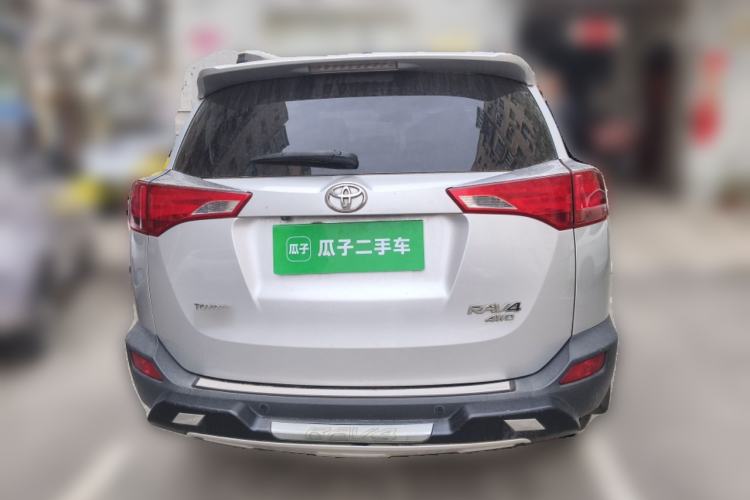 Used Toyota RAV4 2013 2.0L CVT Four-Wheel Drive New Edition Rear