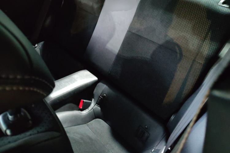 Used Toyota 86 2017 2.0L Manual Luxury Version