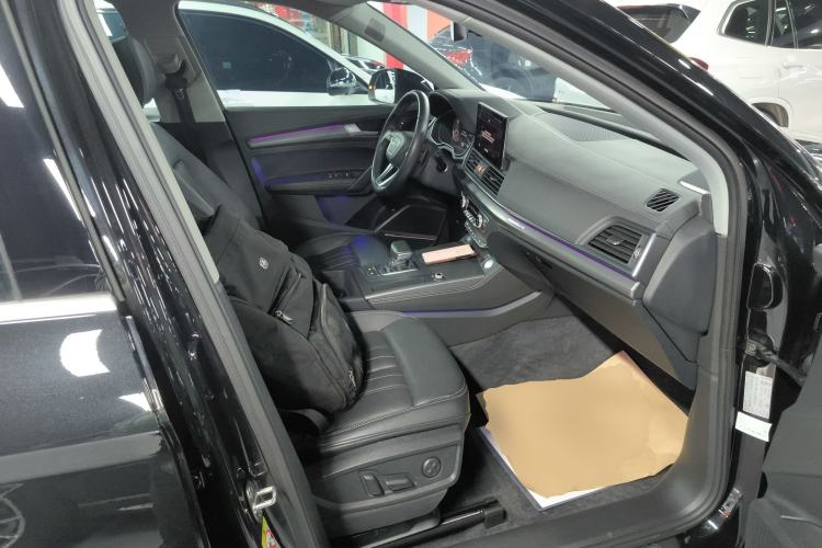 Used Audi Q5L 2022 45T Luxury Dynamic Model
