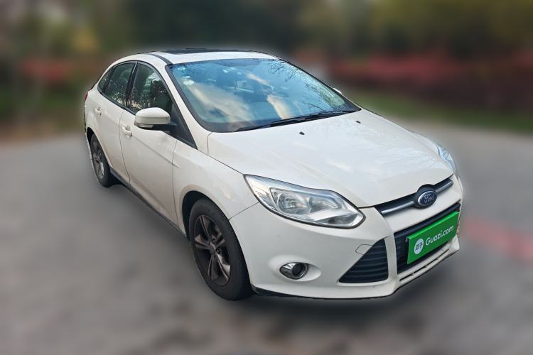 Used Ford Focus 2012 Sedan 1.6L Automatic Fashion Edition
