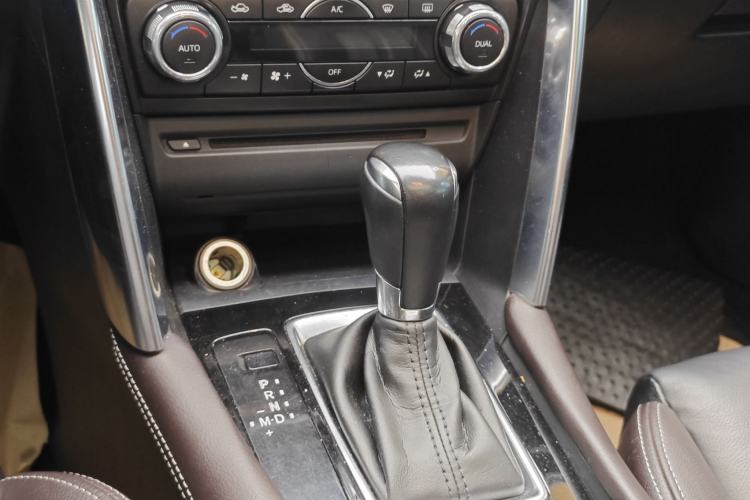 Used Mazda CX-4 2016 2.5L Automatic 4x4 Sky Blue Passion Edition
