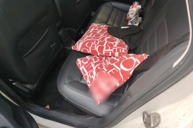 Used Volkswagen Polo 2014 1.6L Automatic Luxury Edition
