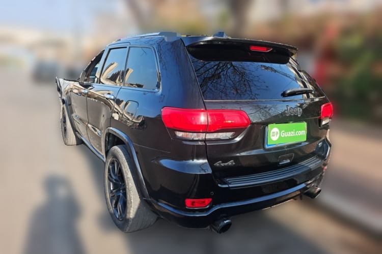 Used Jeep Grand Cherokee 2015 3.6L Luxury Navigation Edition
