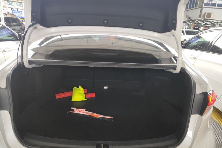 Used Toyota Levin 2021 185T CVT Luxury Edition Trunk