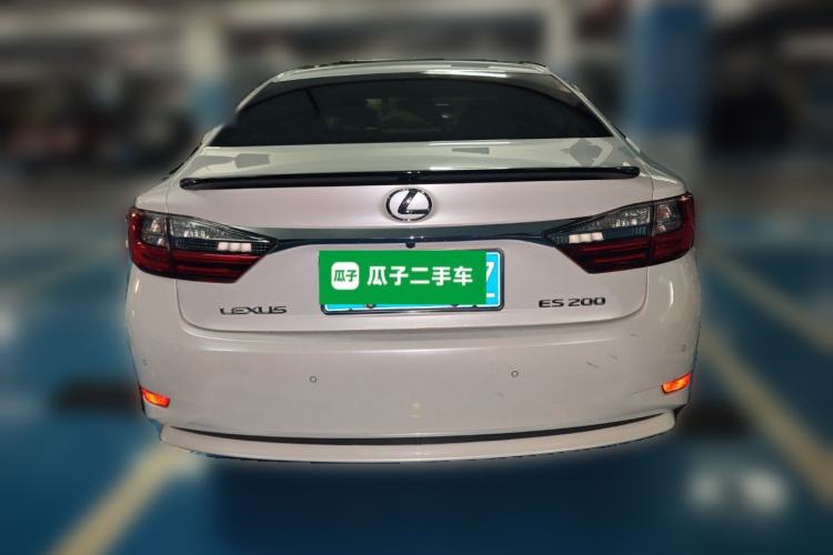 Used Lexus ES 2017 200 30th Anniversary Edition Rear