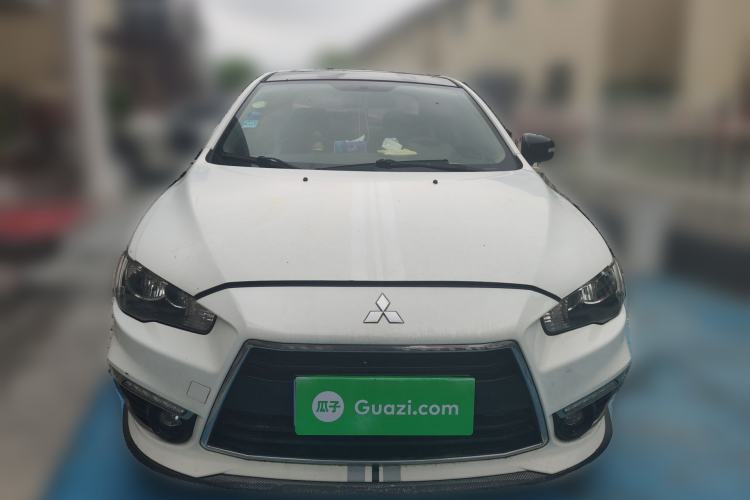 Used Mitsubishi Lancer EX 2016 1.8L Manual Black-and-White Retro Edition Front