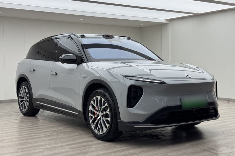 Used Nio ES6 2023 75 kWh Front Right 45 Deg