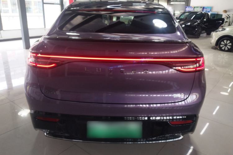 Used Hima Luxeed R7 2024 All-Electric 667 km Max
