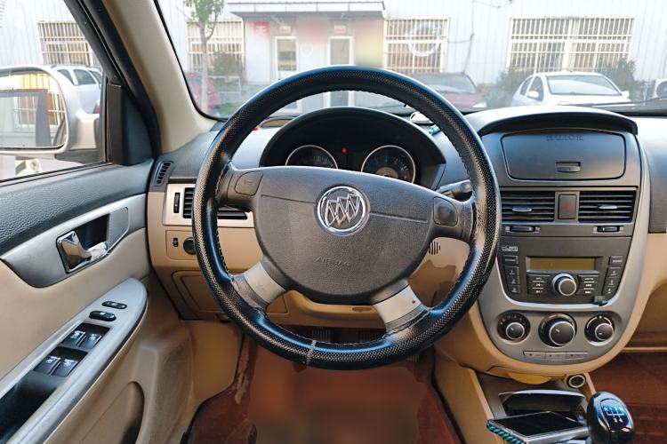 Used Buick Excelle 2013 1.5L Manual Classic Model Steering Wheel