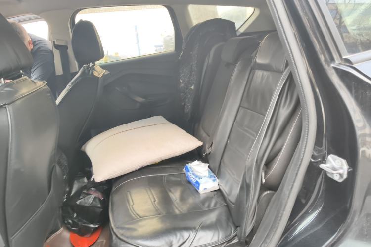 Used Ford Kuga 2015 1.5L GTDi Two-Wheel-Drive Comfort Model