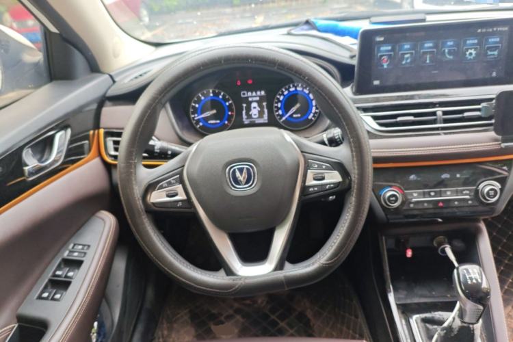 Used CHANGAN Eado DT 2019 1.6L Manual Enjoyment Model China VI Standard Steering Wheel