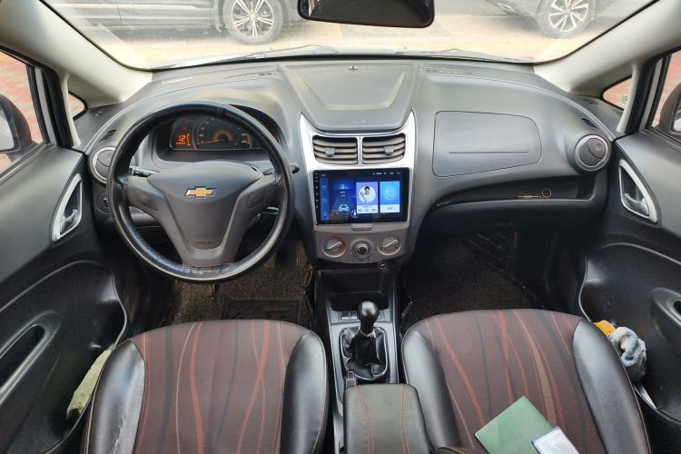 Used Chevrolet Sail 2013 Sedan 1.4L Manual Ideal Happiness Edition Center Console