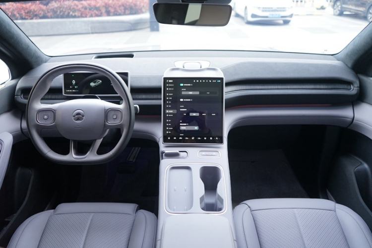 Used Nio EC6 2024 75 kWh Interior 1