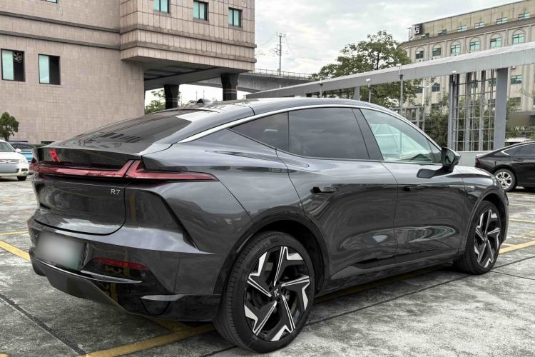 Used Rising R7 2023 Rear-Drive Screen King Edition