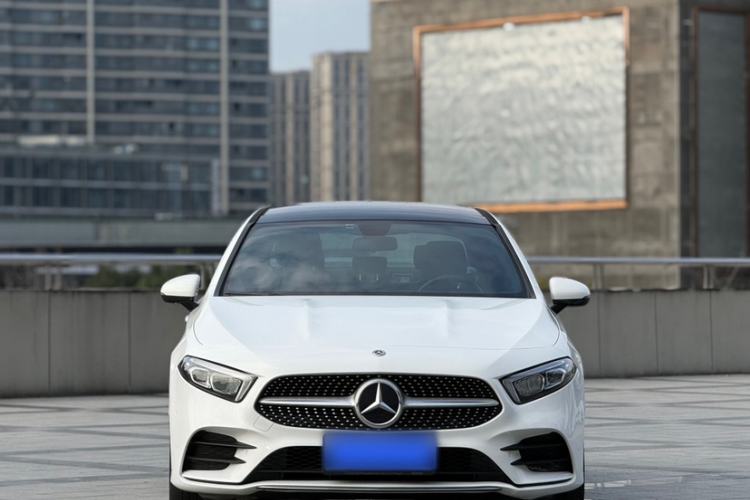 Used Mercedes-Benz A-Class 2021 A 200 L Sport Sedan Fashion Model
