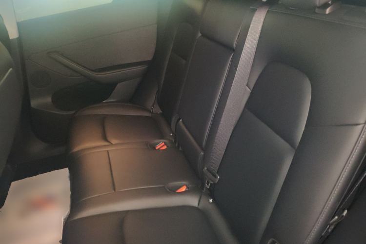 Used Tesla Model Y 2024 Rear-Wheel-Drive Version