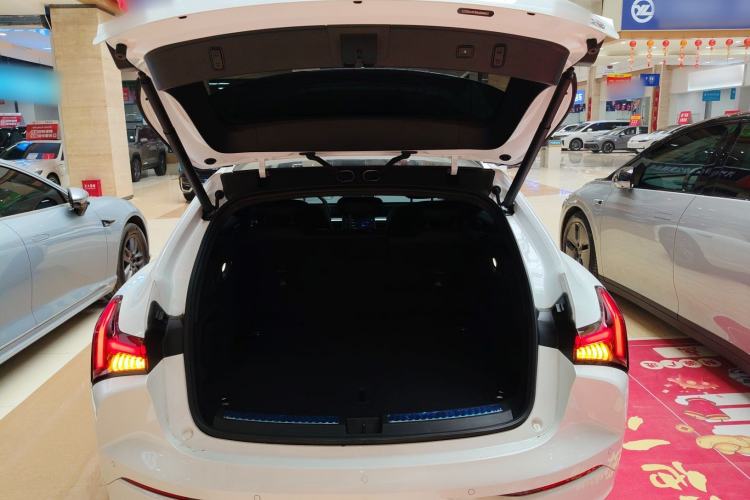 Used NETA S Shooting Brake 2024 Range-Extended 300 Standard Edition Trunk