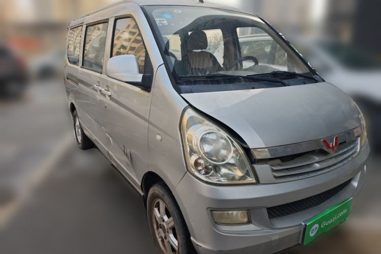 Used Wuling Rongguang 2014 1.2L S Standard Model