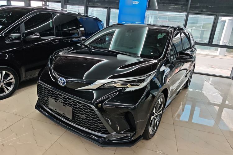Used Toyota Granvia 2022 2.5L Hybrid Premium Edition