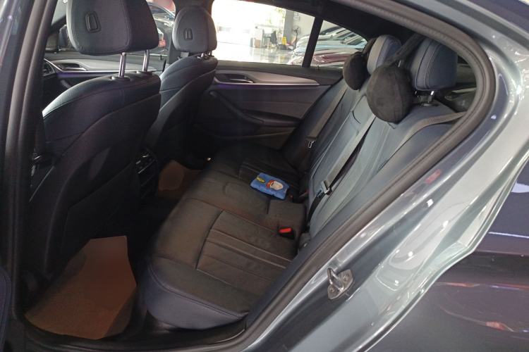 Used BMW 5 Series (Import) 2019 525i M Sport Package
