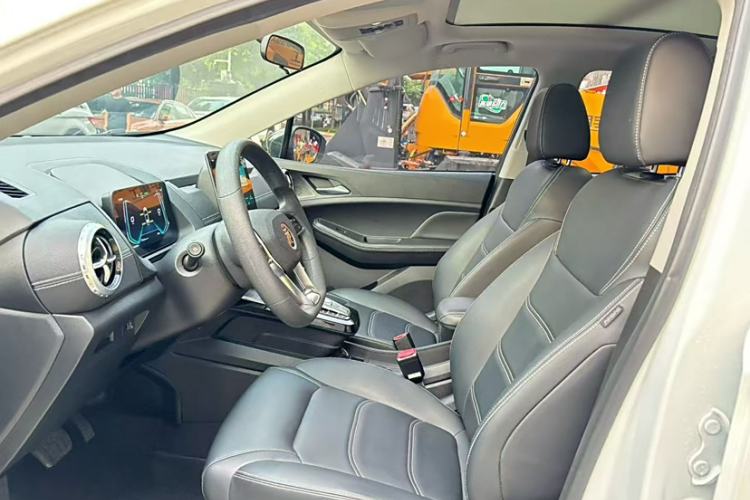 Used BYD Yuan New Energy 2019 EV360 Smart Connect Enjoyment Model