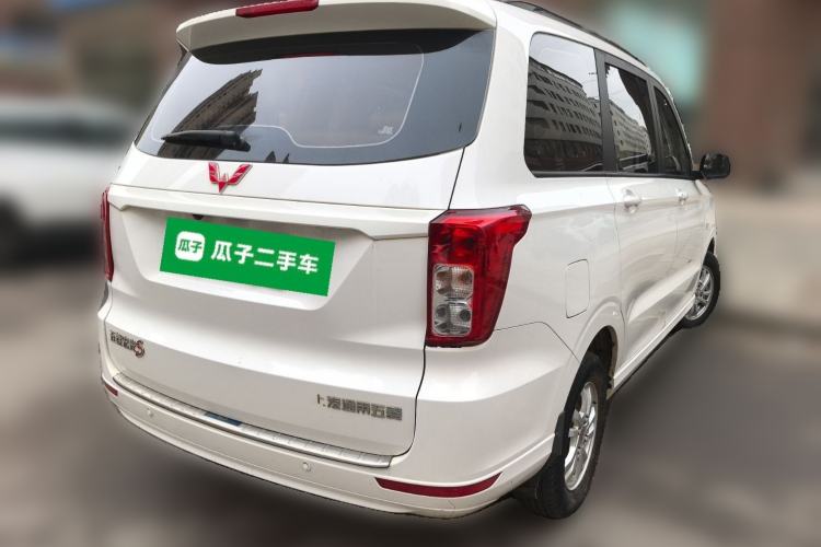 Used Wuling Hongguang 2018 1.5L S Comfort Model L2B
