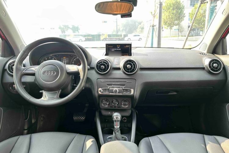 Used Audi A1 2016 30 TFSI Sportback Design Fashion Edition
