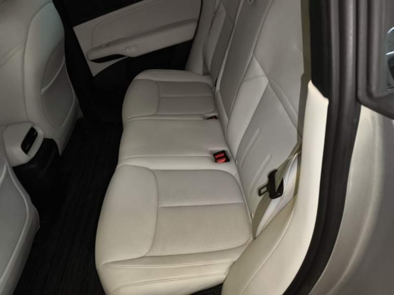 Used XPeng G6 2023 700 Four-Wheel Drive Performance Max — 16