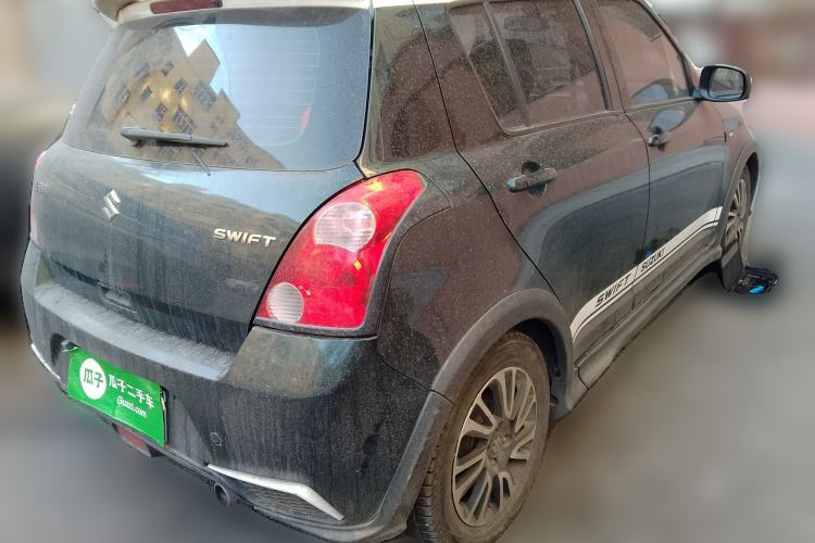 Used Suzuki Swift 2016 1.5L Automatic Fashionable Coolplay Edition
