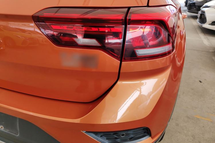 Used Volkswagen T-ROC 2018 280TSI DSG Two-Wheel-Drive Comfort Version China V Standard Right Rear Taillight