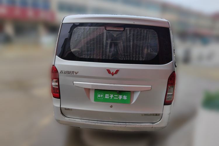 Used Wuling Rongguang V 2016 1.5L Standard Version Rear