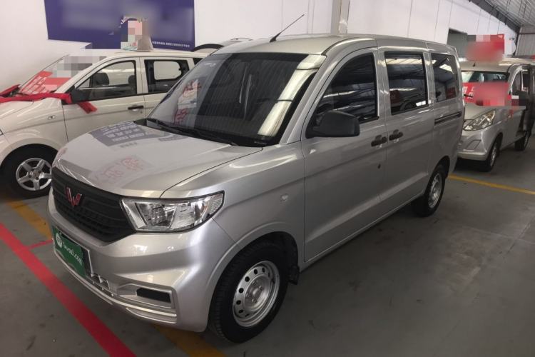 Used Wuling Hongguang V 2022 1.5L Jingqu Edition Electric-Assist LAR