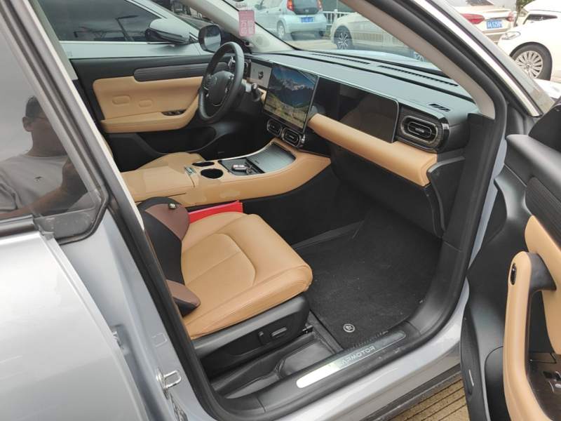 Used Leapmotor C11 2024 All-Electric 580 Luxury Edition — 24