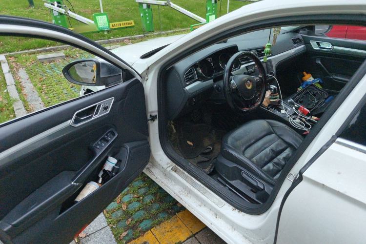 Used Volkswagen Lamando 2015 280TSI DSG Comfort Edition Driver Seat