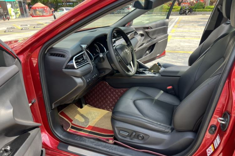 Used Toyota Camry 2019 2.5G Luxury Edition China VI Standard