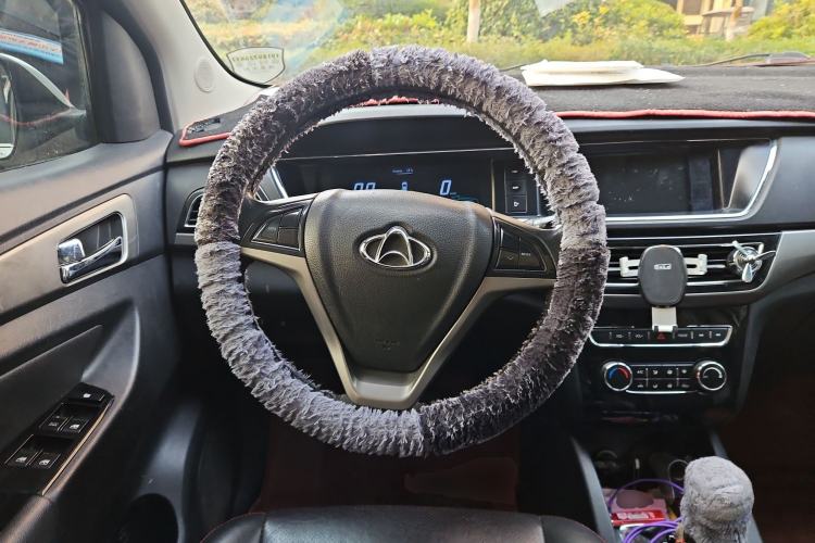 Used CHANGAN KAICHENG Oushang A600 2017 1.5L Manual Luxury Model
