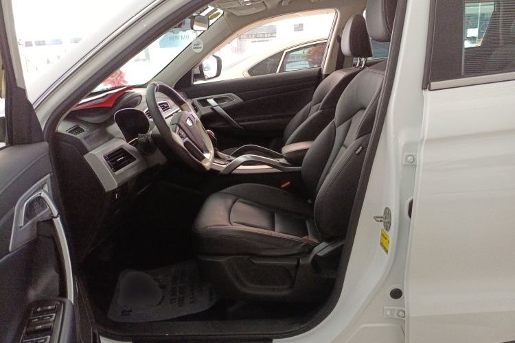 Used Geely Auto Emgrand X7 Sport 2016 1.8TD Automatic Smart Connectivity Version Left Front Seat