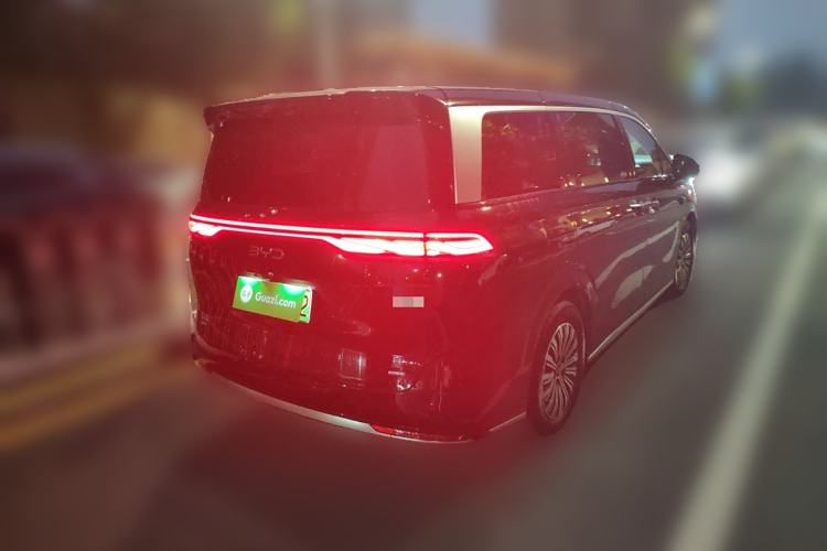 Used BYD Xia 2025 DM-i 1.5T 180km Beyond Edition
