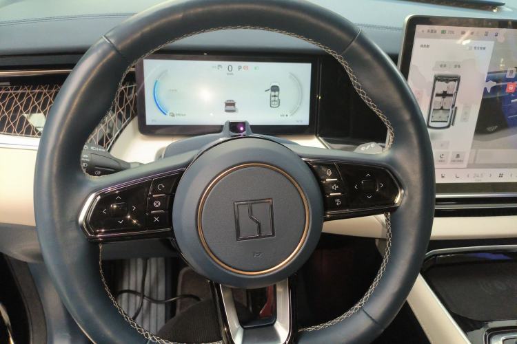 Used Zeekr 009 2022 WE Edition