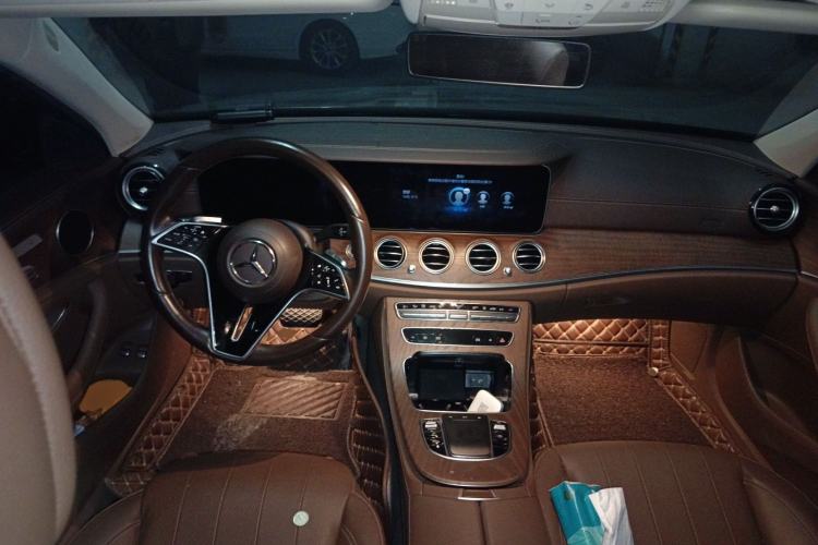 Used Mercedes-Benz E-Class New Energy 2022 Restyled E 350 e L Plug-in Hybrid Sedan
