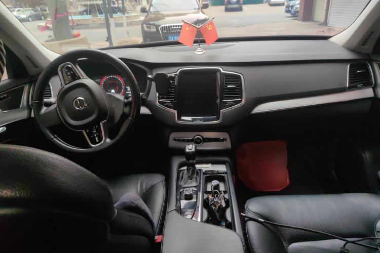 Used Volvo XC90 2016 T5 Zhiyi Edition 7-Seater
